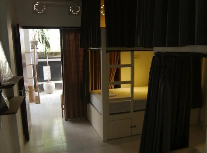 Sunrise Surf Hostel Canggu Canggu